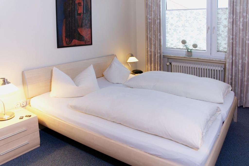 Hotel Ostfriesland Garni Norden Δωμάτιο φωτογραφία